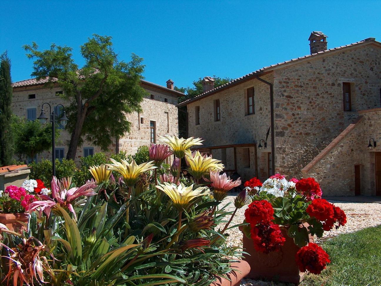 Гостьовий будинок Borgo Il Villino Казоле-д'Ельса Екстер'єр фото